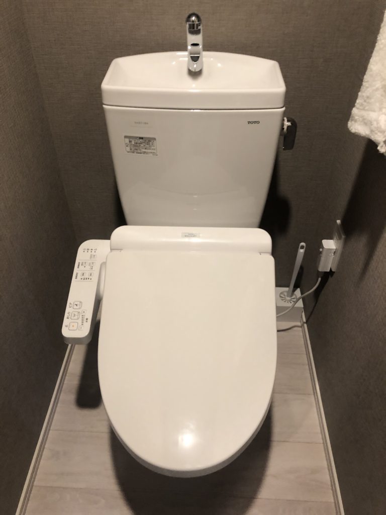 仙台市でトイレの水漏れ修理を行いました。