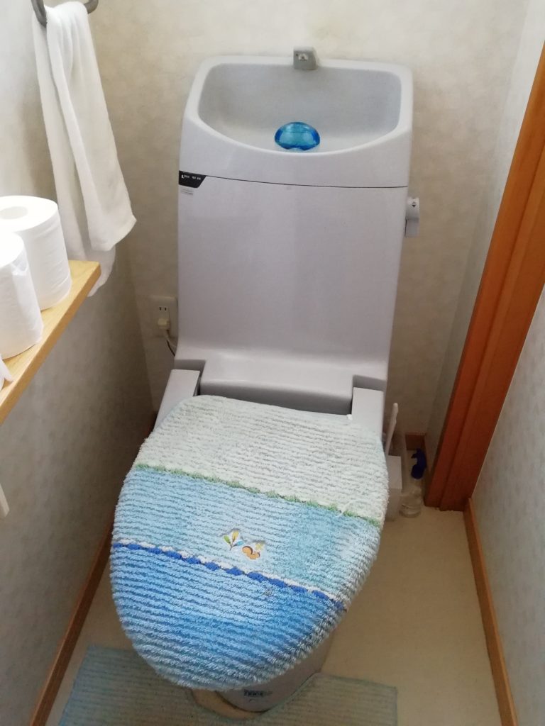 仙台市青葉区でトイレの排水つまり修理を行いました。